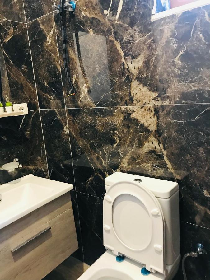 Enia'S Room Саранда Экстерьер фото