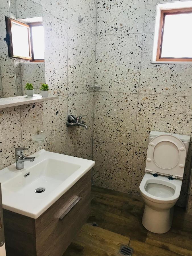 Enia'S Room Саранда Экстерьер фото
